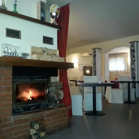 Hotel Collina San Sisto 3*
